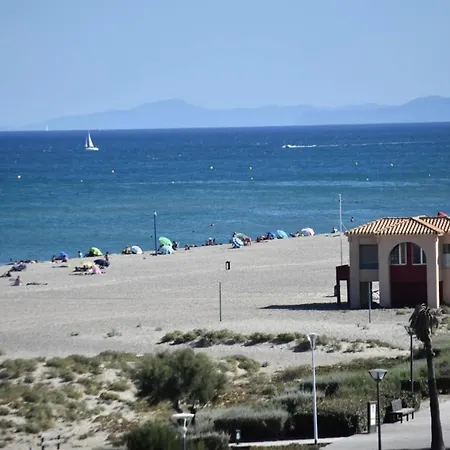 Résidence Les Cyclades - Pour 4 Personnes 84 * Leucate